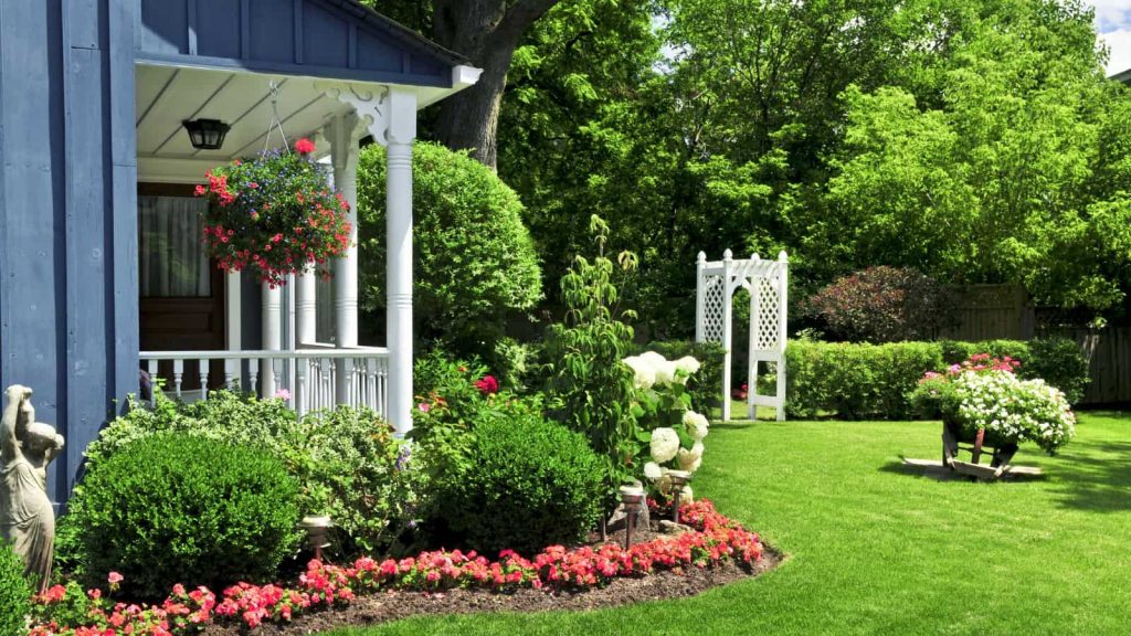 beautiful garden curb appeal concept